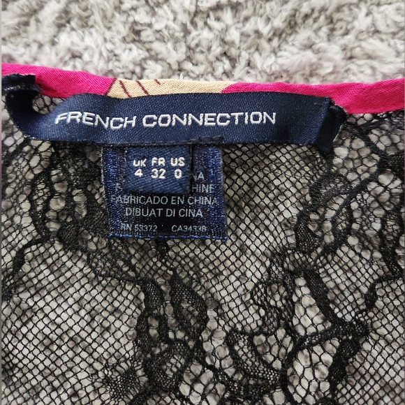 French Connection Pink Flower Print Lace Embellished Sleeveless Loose Fit Blouse - Picture 2 of 5